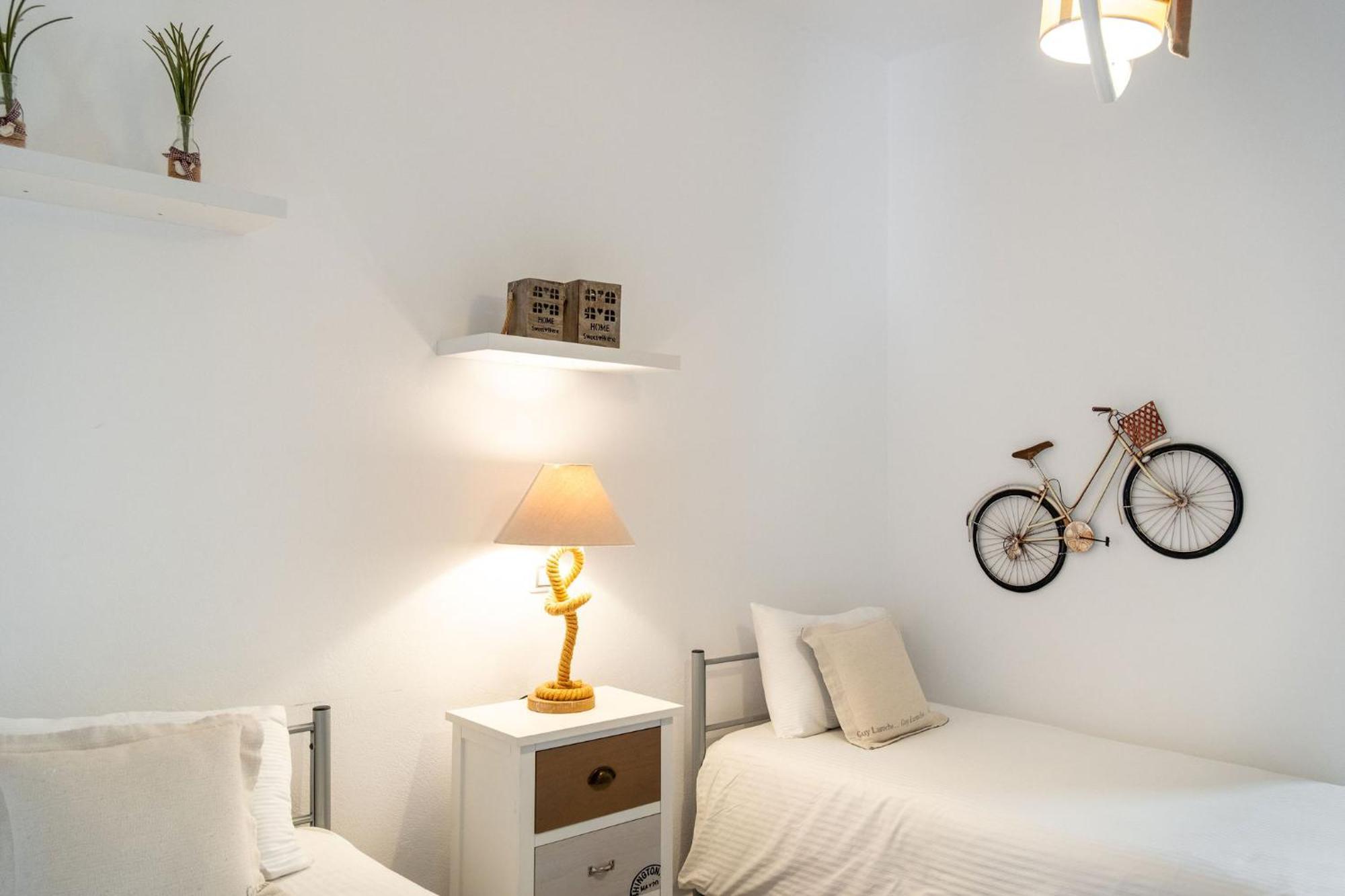 Azzurro Bianco Suites Párosz Kültér fotó
