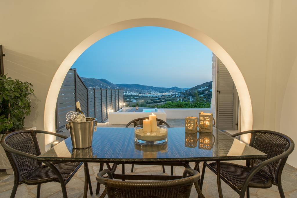 Azzurro Bianco Suites Párosz Kültér fotó