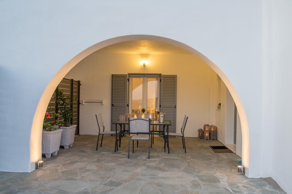 Azzurro Bianco Suites Párosz Kültér fotó