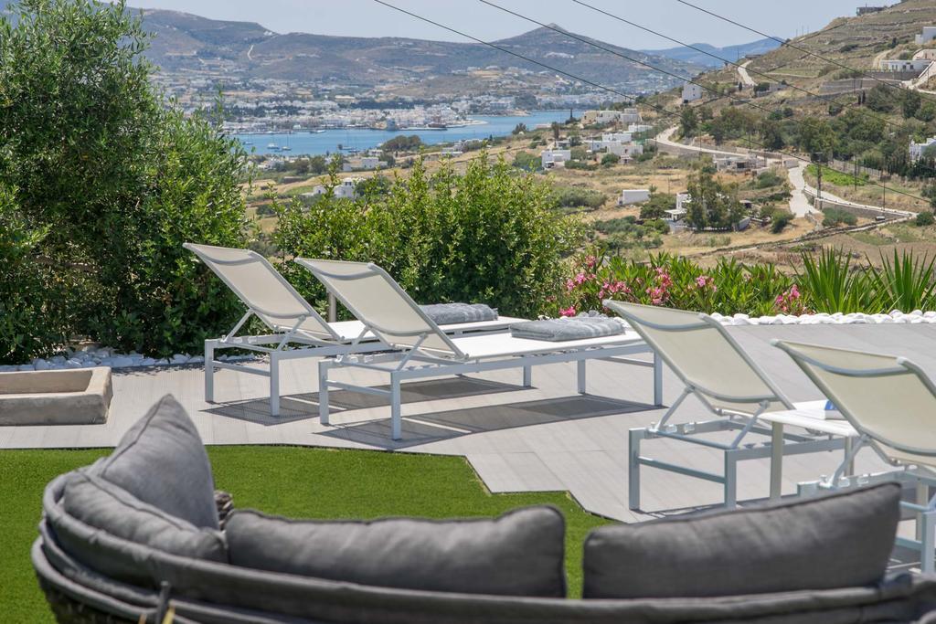 Azzurro Bianco Suites Párosz Kültér fotó
